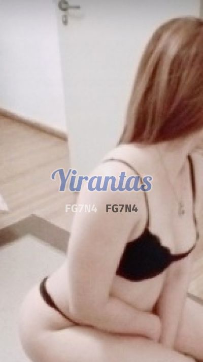 Escort 095919270, Puta en Tres Cruces