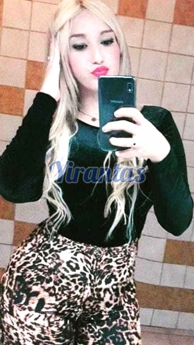 Flor, escort en Centro