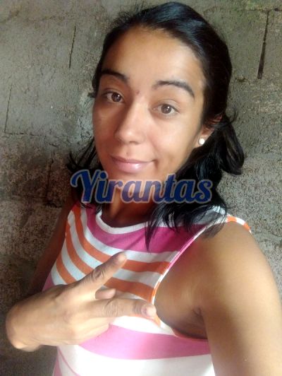 Laura, puta en Joaquín Suárez