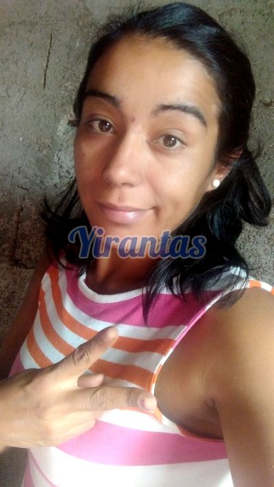 Laura, puta en Joaquín Suárez