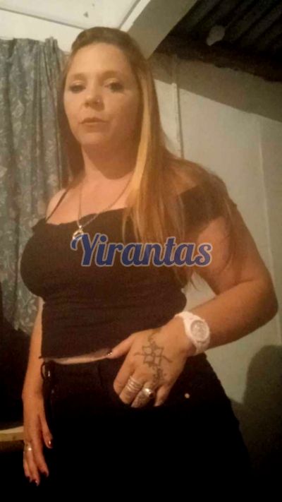 Esmeralda, puta en Unión