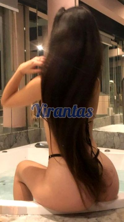 Victoria, Puta en Atlántida