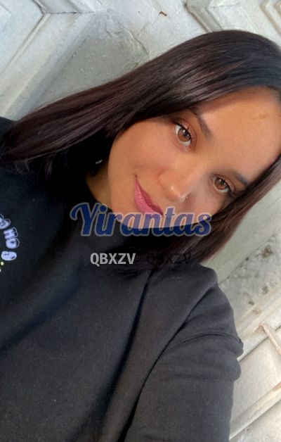 Abril, escort en Tres Cruces