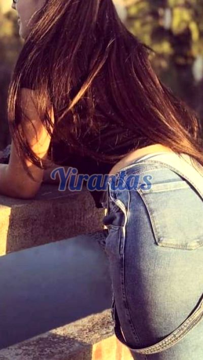 Natalia, puta en Tres Cruces