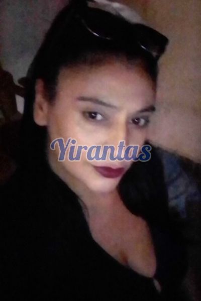Andrea, Mujer que da masajes eróticos en La Comercial