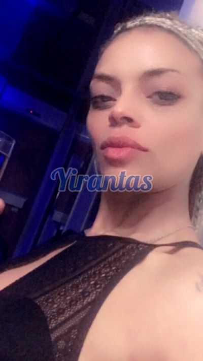Ambar, puta en Centro