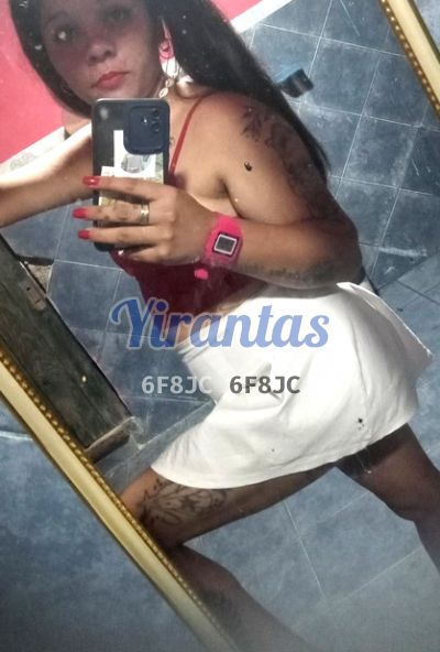 Romina, Escort en Barros Blancos
