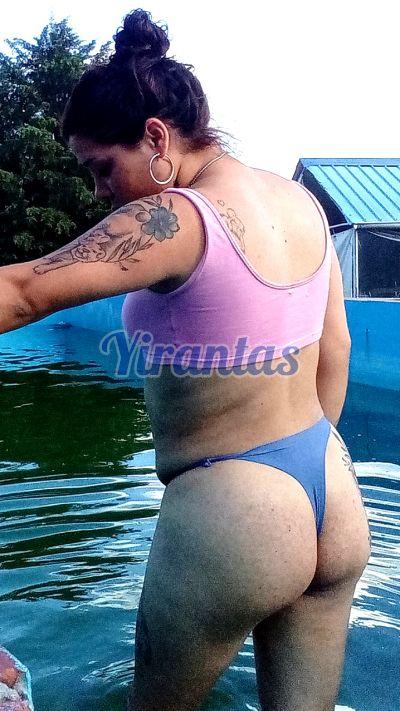 Romina, Puta en Barros Blancos