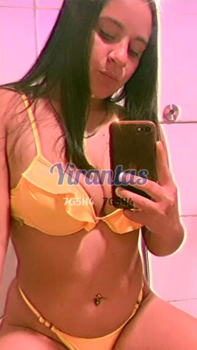 Natii, Escort en Progreso