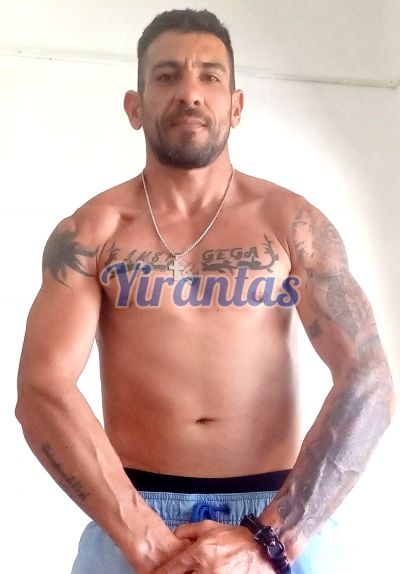 Maxi 095605295, Hombre en Atlántida