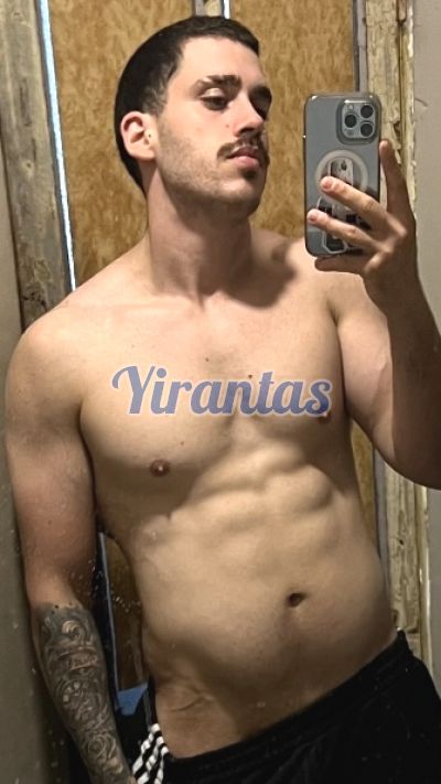Matias 092076752, Hombre en Centro