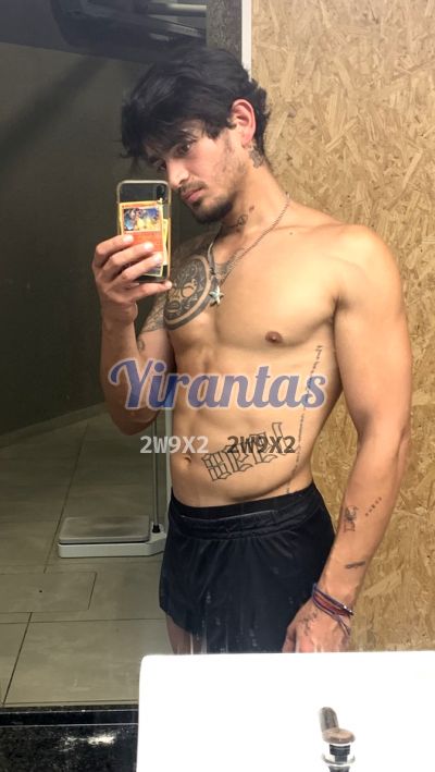 B1taa 99571840, Hombre en Punta del Este