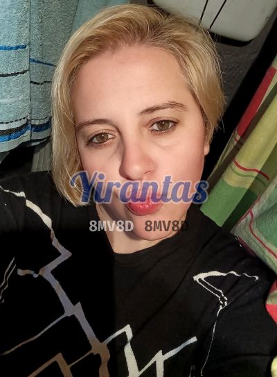 Leonela, mujer que hace videollamadas y sexting