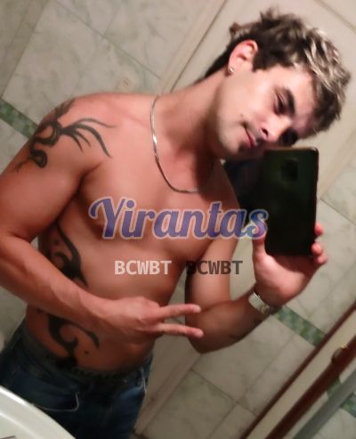 Rodrigo, hombre en Colón
