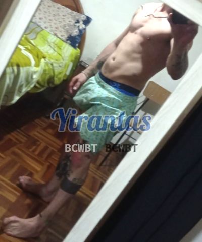 Rodrigo, hombre en Colón