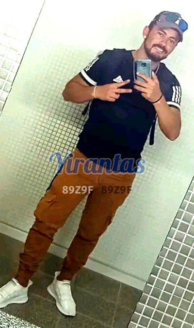 Dylan, hombre en Carrasco Norte
