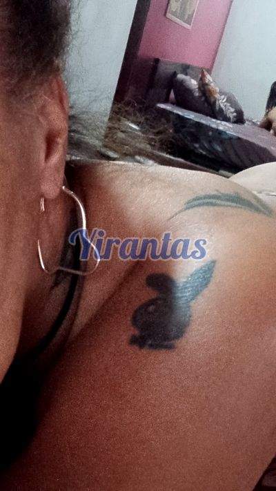 Ursula 097512619, puta en Melo