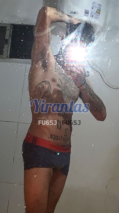 Simon 093454547, hombre en Centro