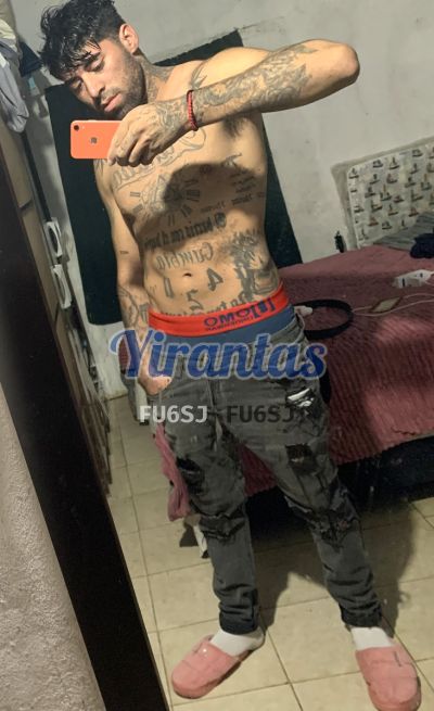 Simon 093454547, hombre en Centro
