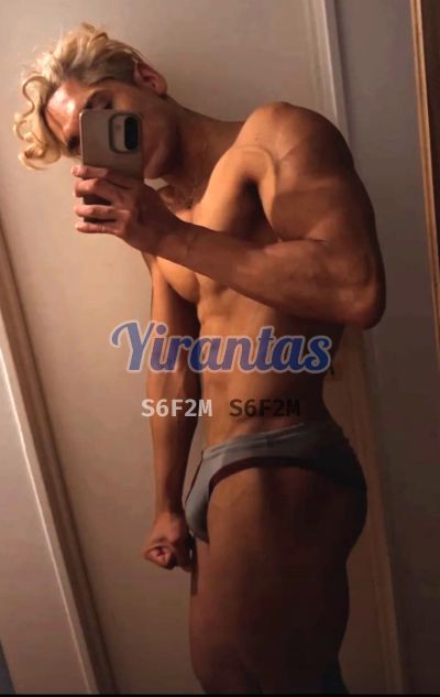 Aidan, hombre en Centro
