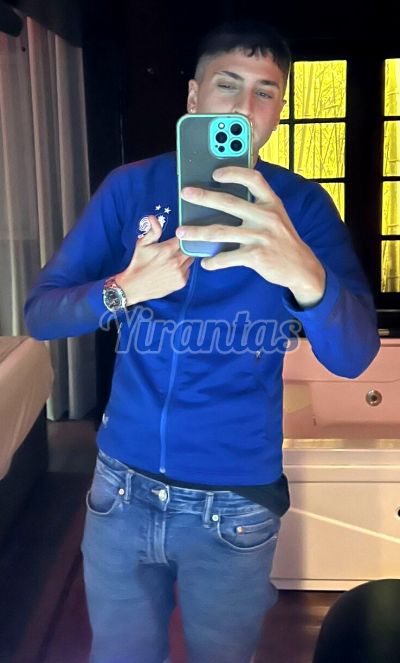 Golden 092521032, hombre en Centro