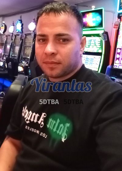 York 94989140, hombre que da masajes eróticos en Tacuarembó