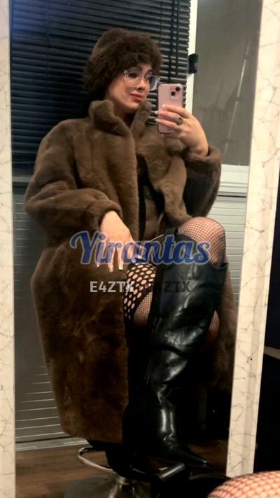 Laila 099657746, travesti en Tres Cruces